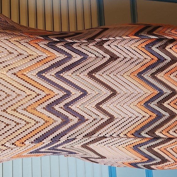 Roz & Ali Women’s Chevron Multi Color Midi Dress - Picture 4 of 12